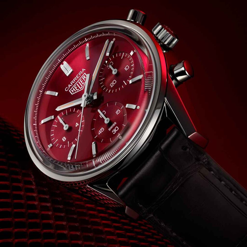 Carrera red dial front